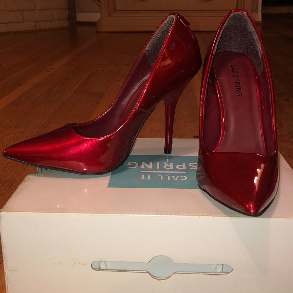 Call It Spring Beautiful Red pumps